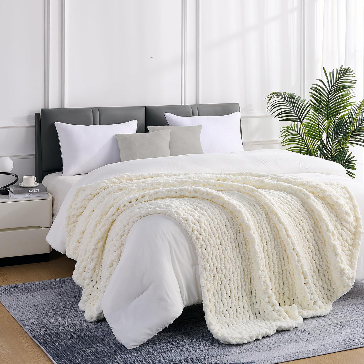L'AGRATY Chunky Knit Throw Blanket for Couch, 50'' x 60'' Knit Throw, Ivory