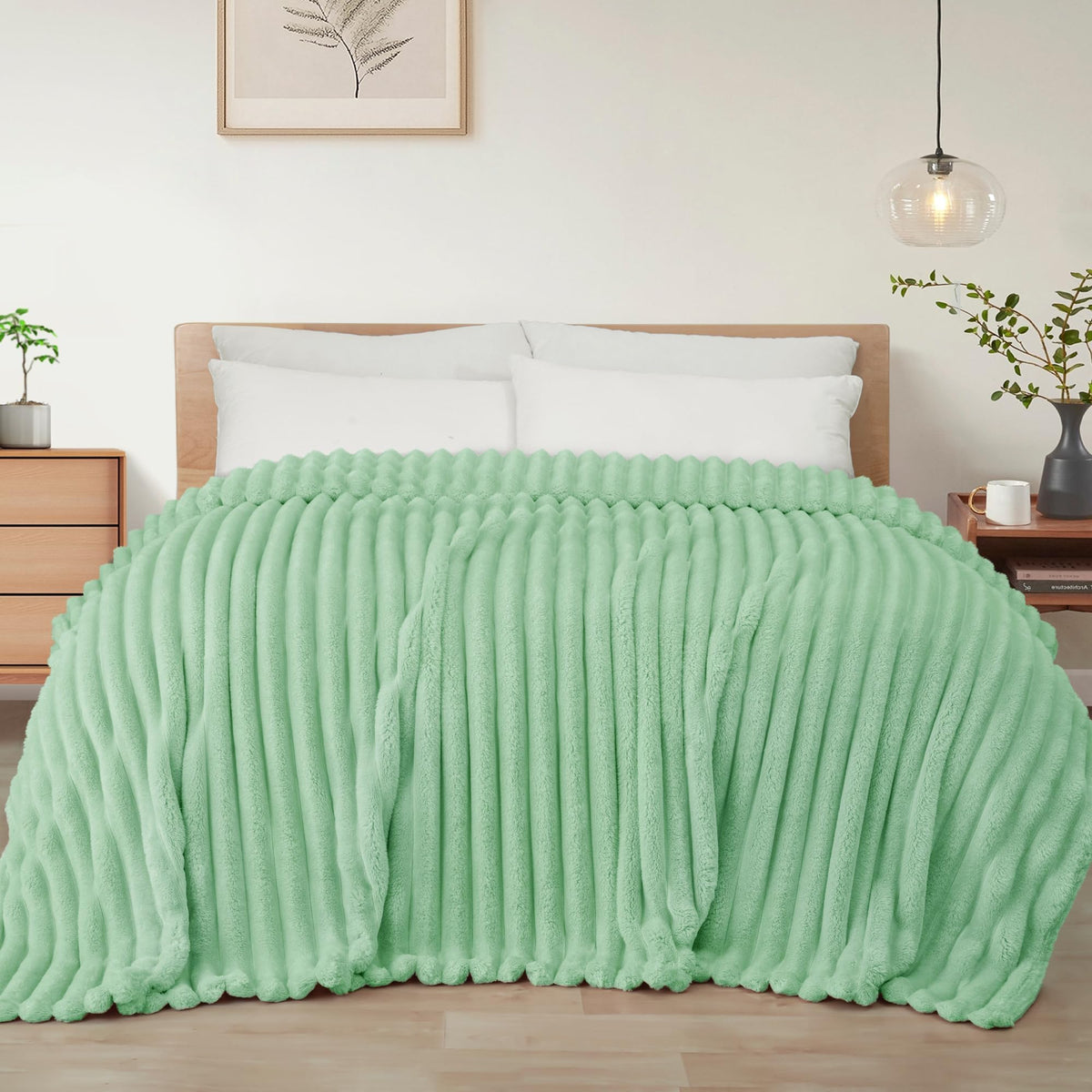 Exclusivo Mezcla Striped Fleece Throw Blanket for Couch, Sofa, Bed, 50"x60"