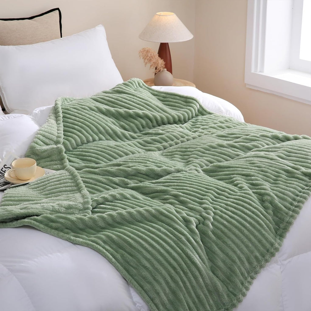 Sage Green Fleece Throw Blanket 50”×60” for Couch Sofa Livingroom