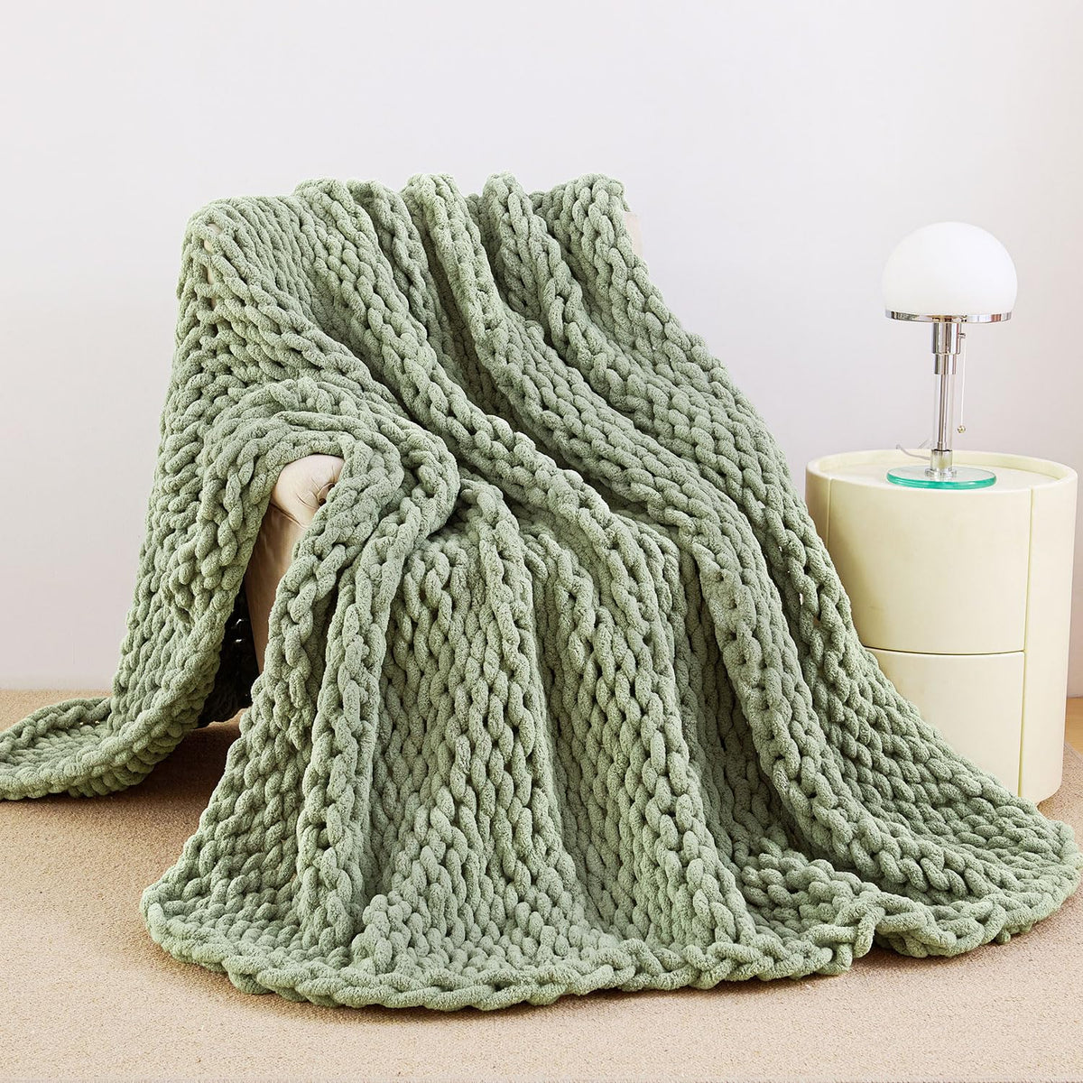 Chunky Knit Blanket Throw for Couch, 51"x63" Chunky Yarn Knitted Blankets