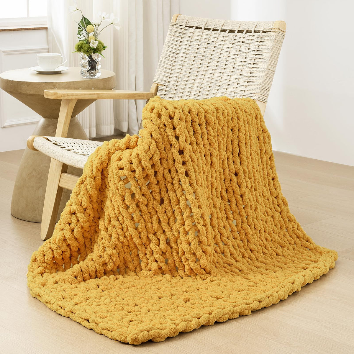 Bigacogo Chunky Knit Throw Blanket for Couch, 40x60 inches, Beige