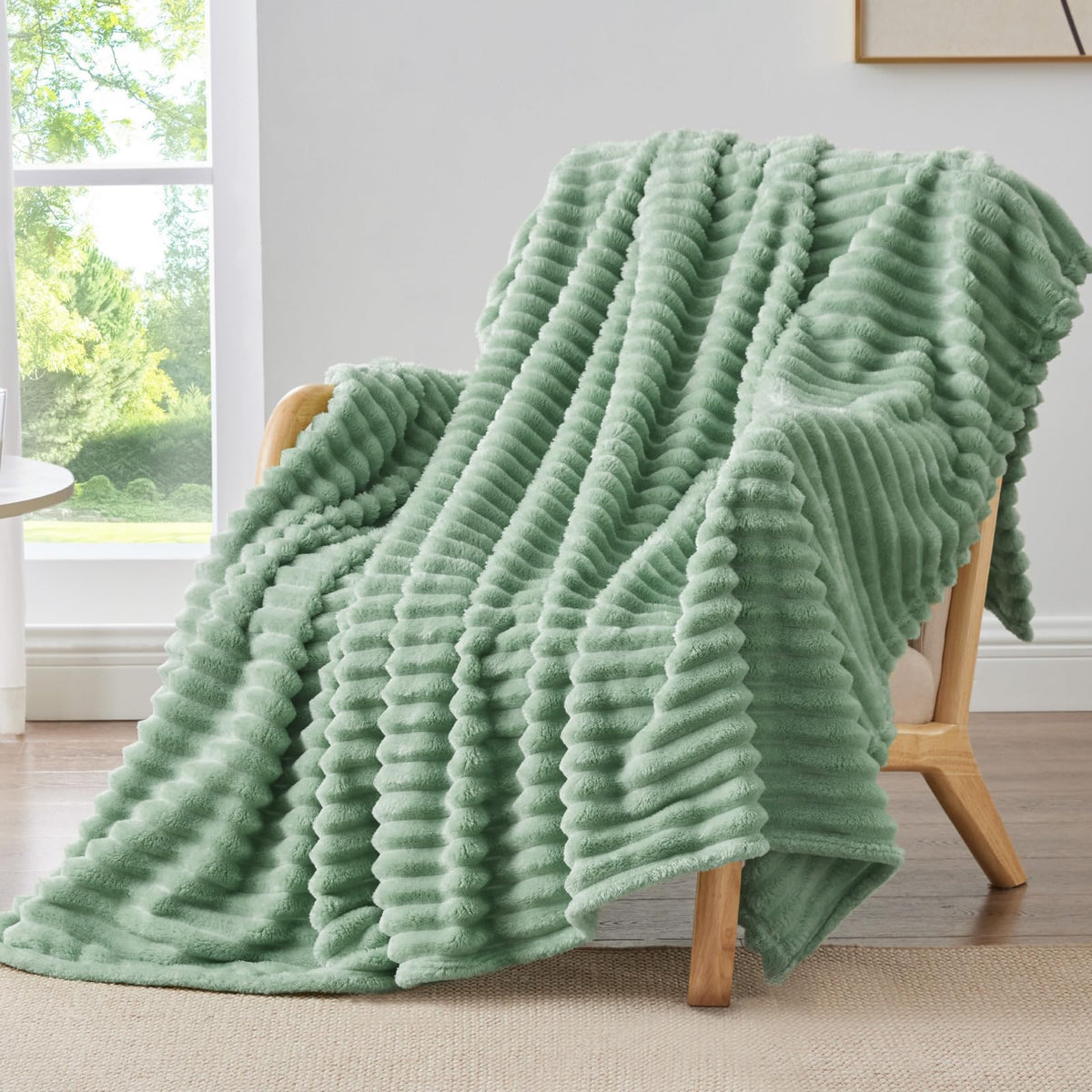 BEDELITE Ribbed Fleece Throw Blanket for Couch, Cream, 50"x60"