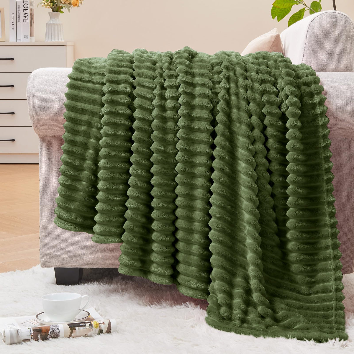 BEDELITE 3D Ribbed Jacquard Pink Fleece Throw Blanket for Couch, 50x60 Inch
