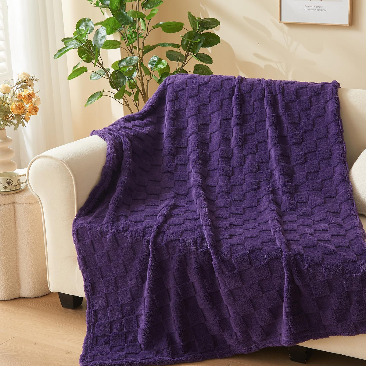 NEWCOSPLAY 3D Checkered Flannel Throw Blanket, Ivory Checkered, 50"x70"