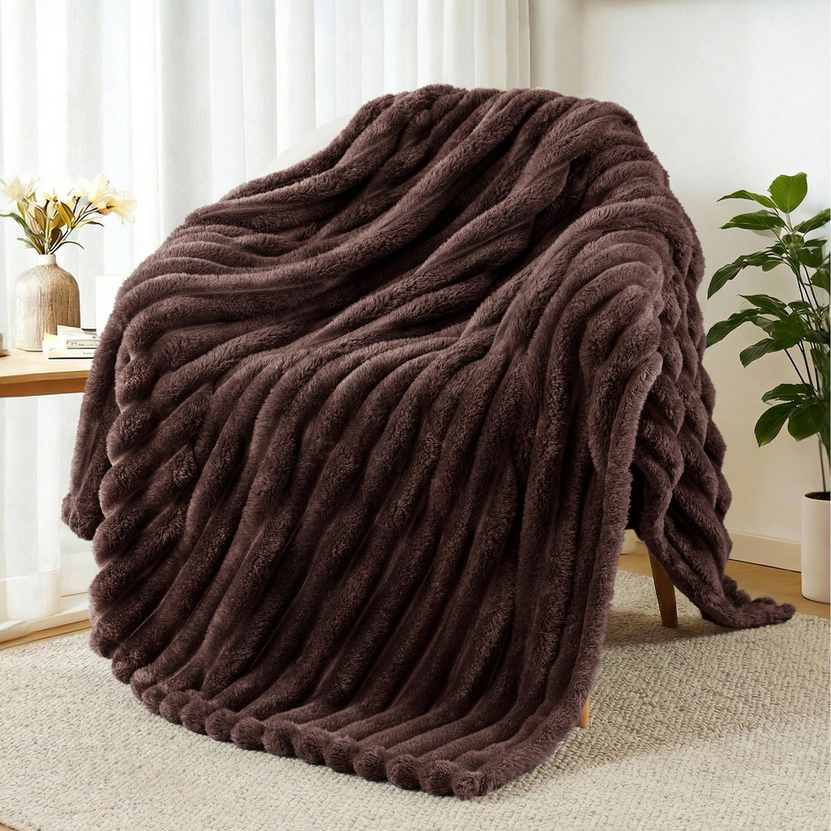 Exclusivo Mezcla Striped Fleece Throw Blanket for Couch, Sofa, Bed, 50"x60"