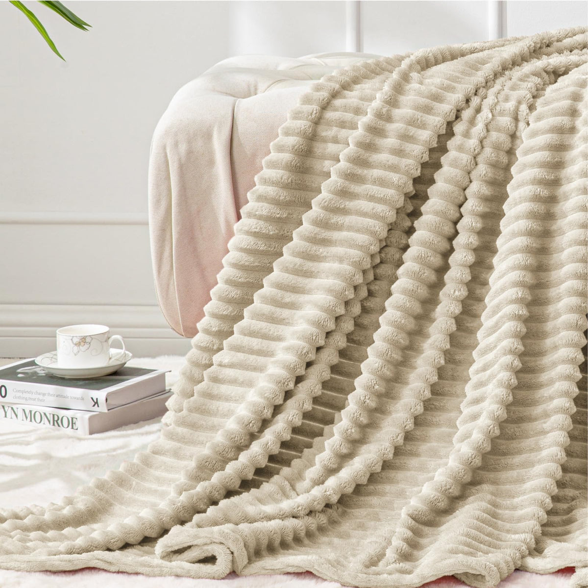 BEDELITE 3D Ribbed Jacquard Pink Fleece Throw Blanket for Couch, 50x60 Inch