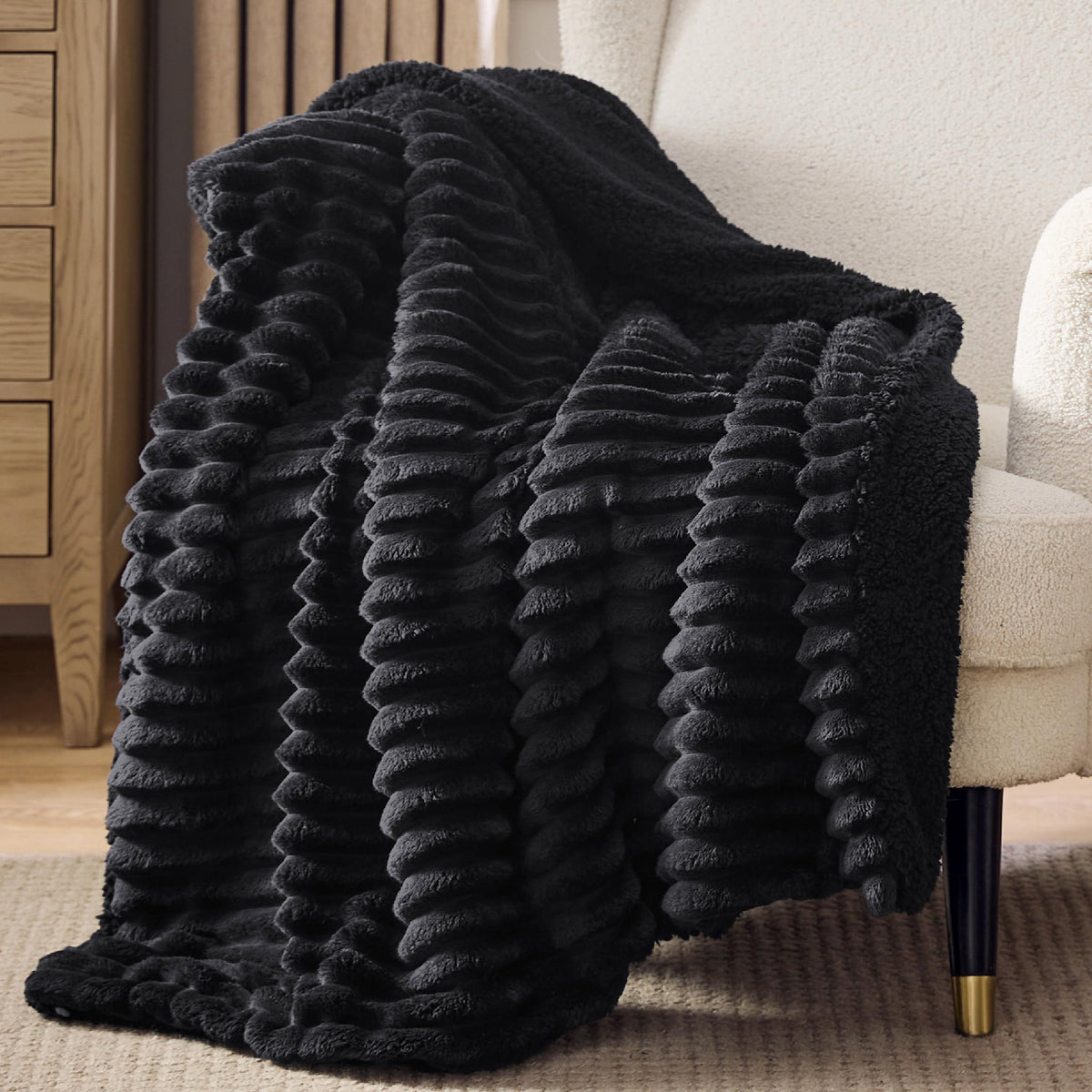 Bedsure Soft Sherpa Blanket Fluffy Throw Gift Beige 50"x60"