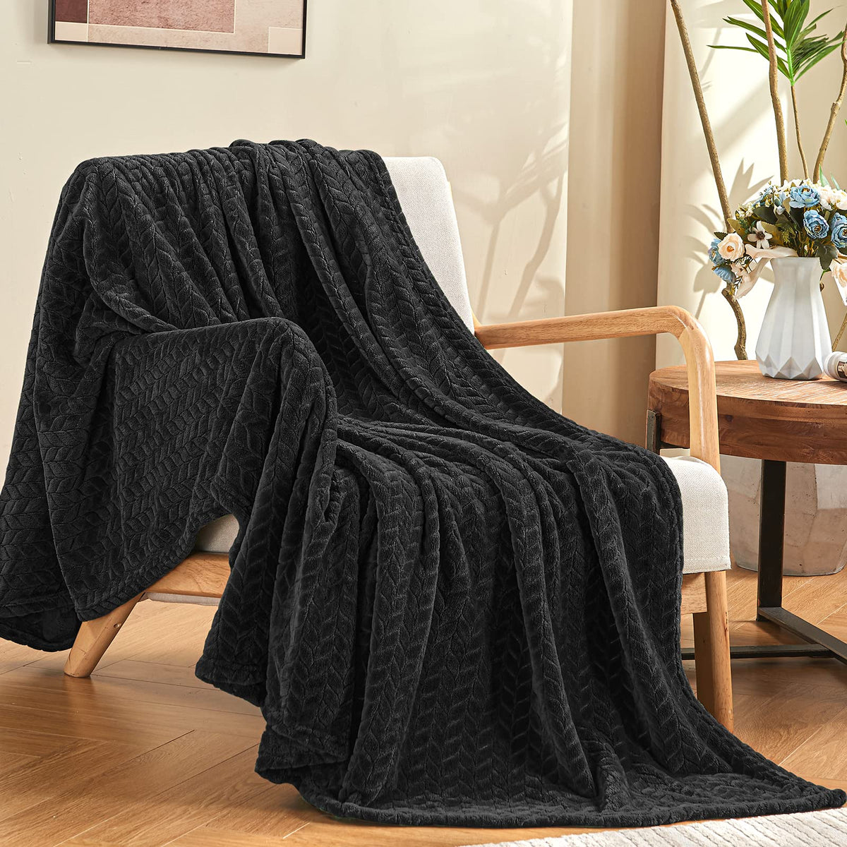 Inhand Fleece Throw Blanket, Super Soft Flannel Cozy for Adults, Washable Lightweight for Couch, Sofa, Bed, Office, Warm Plush for All Season, Green, 50"×60"