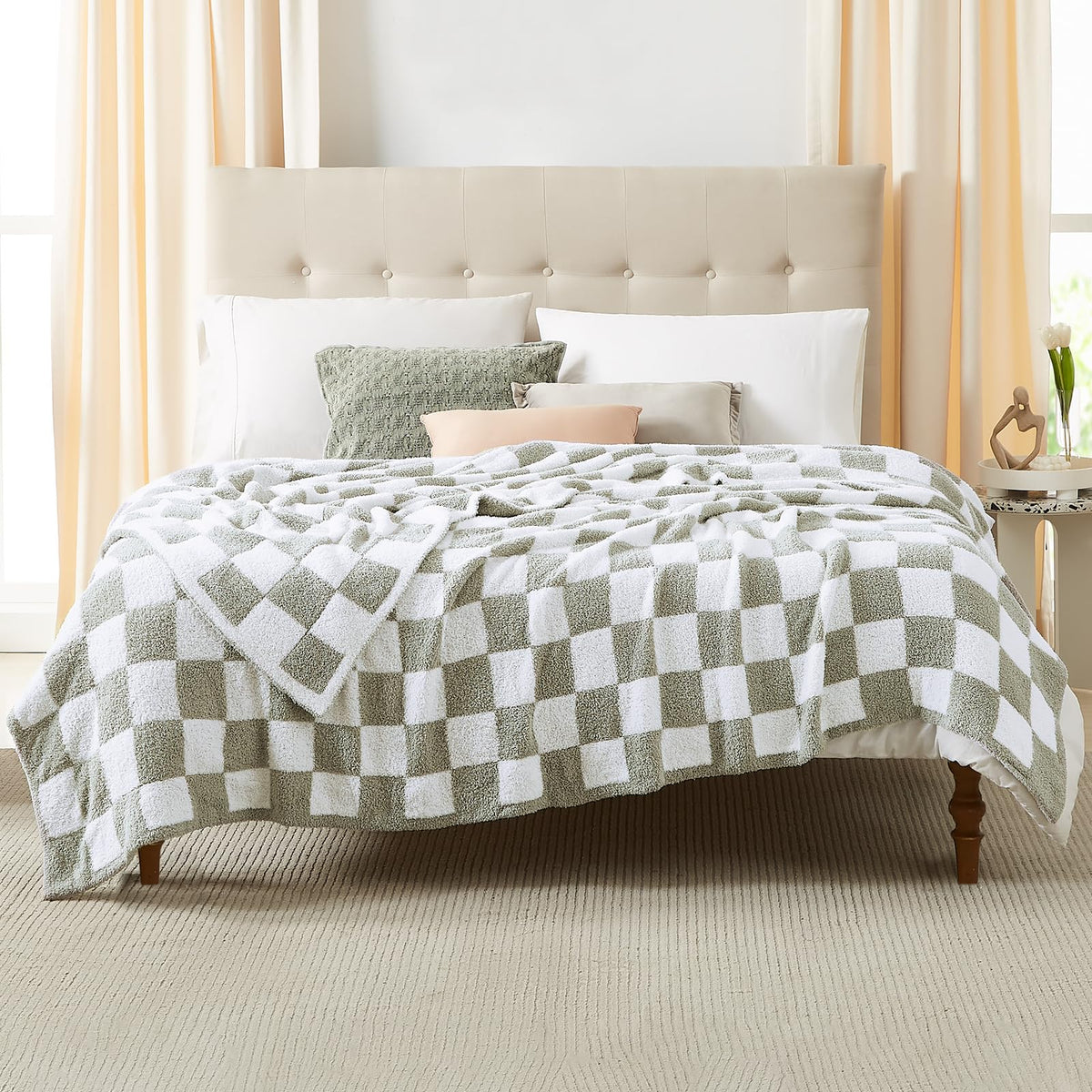 WRENSONGE Soft Checkered Throw Blanket for Couch-Cozy Warm Knitted Blankets
