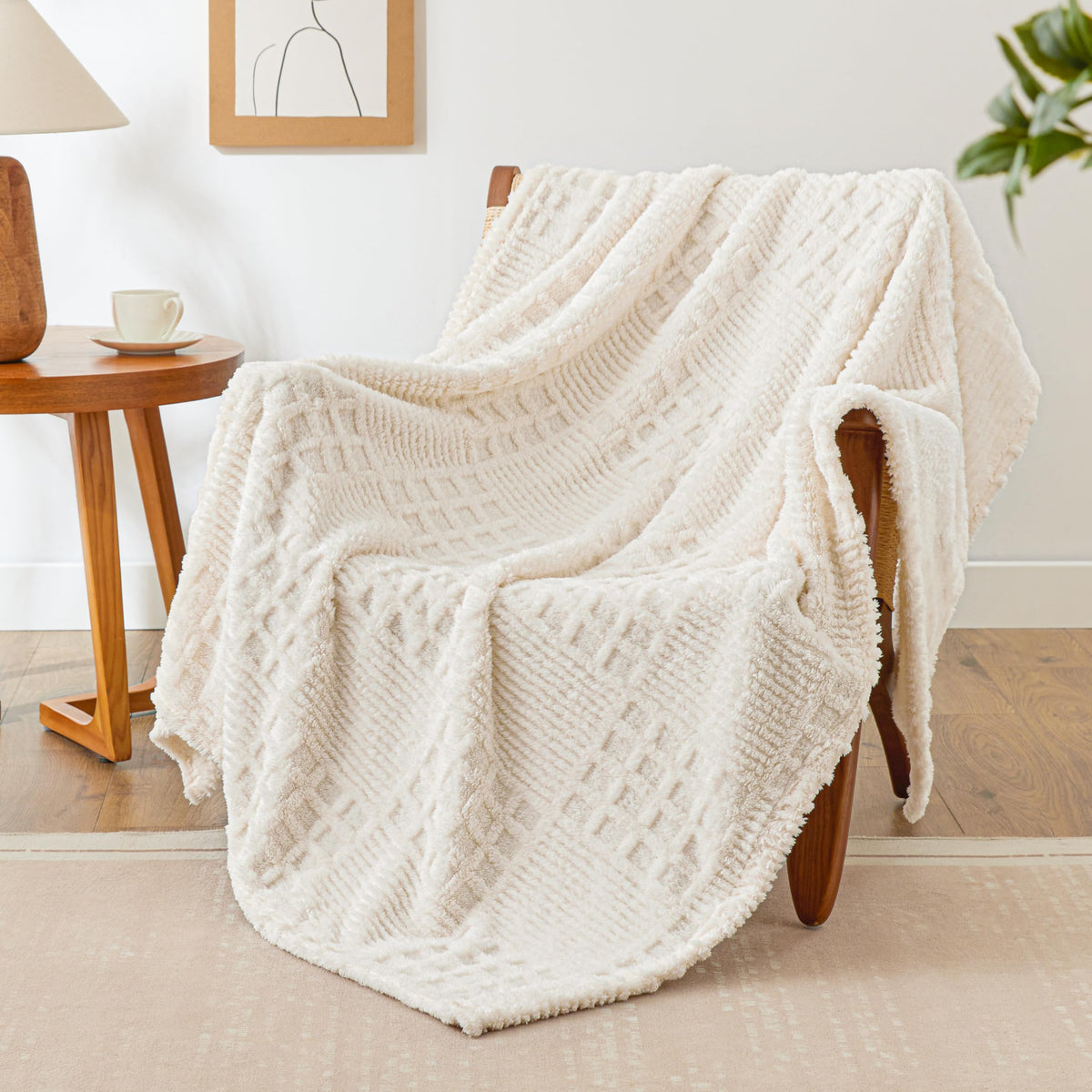 EXQ Home Turtle Shell Throw Blanket Beige for Couch Gentle Soft Fleece