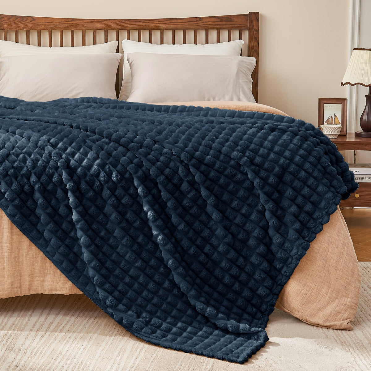 BEDELITE Buffalo Plaid Flannel Fleece Throw Blanket for Couch