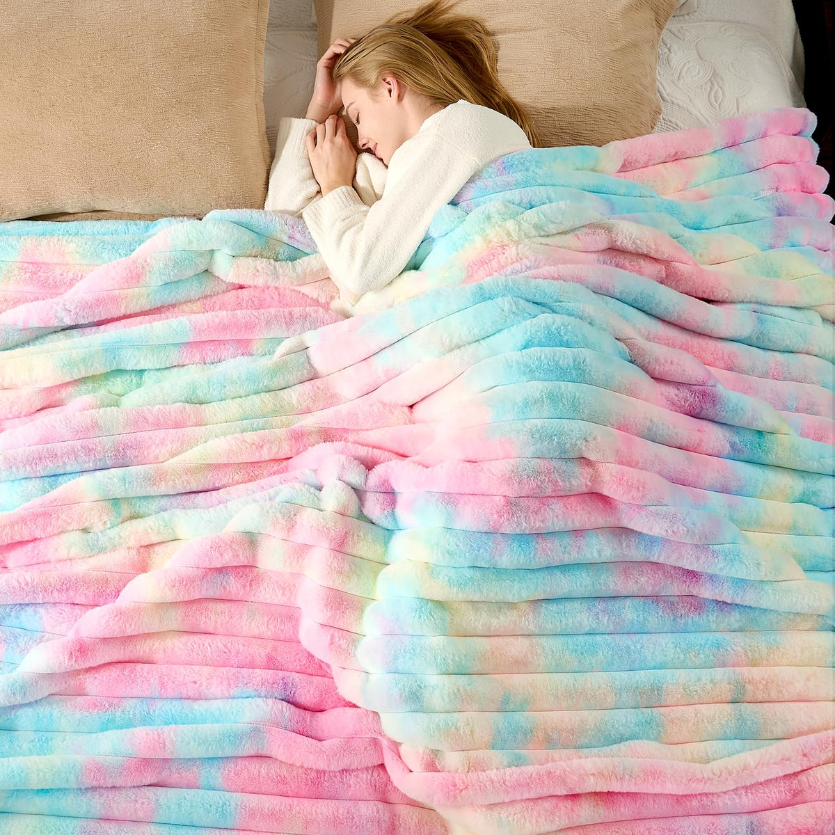 Cozy Bliss Faux Fur Throw Blanket for Couch, Cozy Warm Plush Striped Blanket for Sofa Bedroom Living Room, 50 * 60 Inches Black