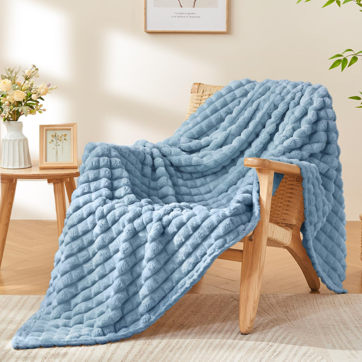 BEDELITE Buffalo Plaid Flannel Fleece Throw Blanket for Couch