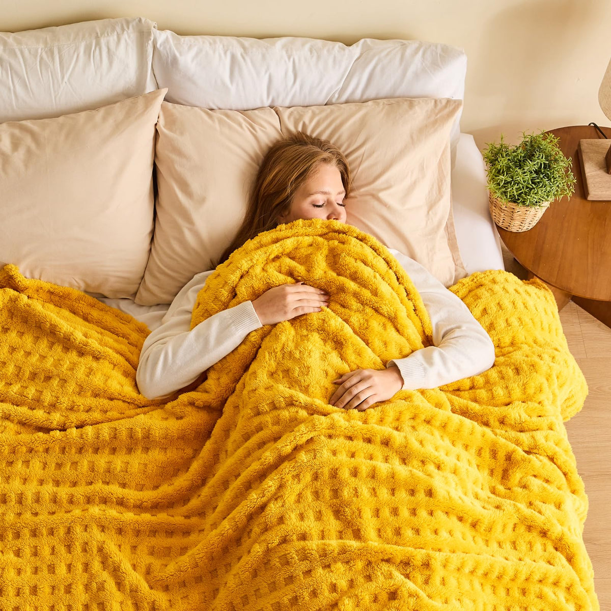NEWCOSPLAY 3D Checkered Flannel Throw Blanket, Ivory Checkered, 50"x70"