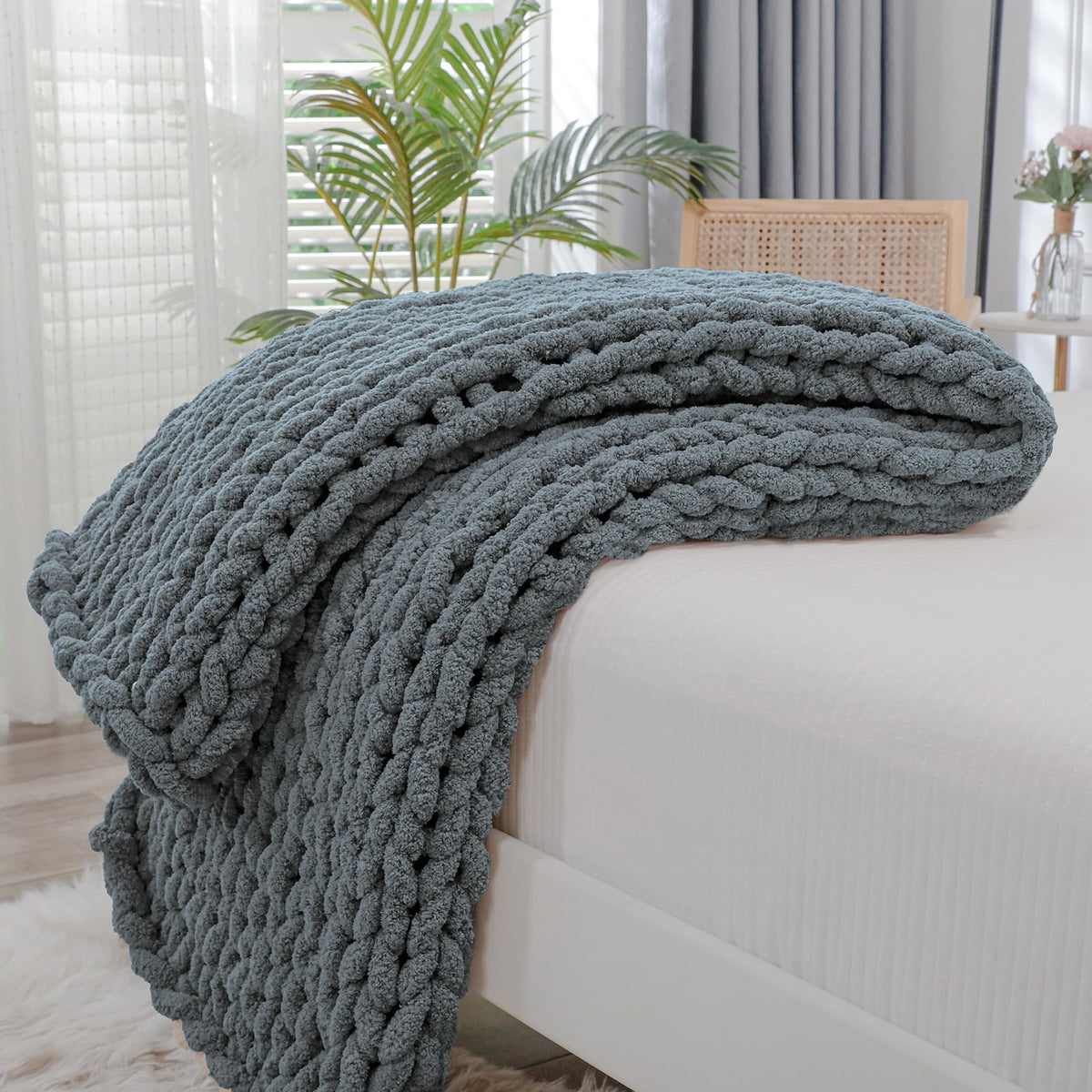 Bigacogo Chunky Knit Throw Blanket for Couch, 40x60 inches, Beige