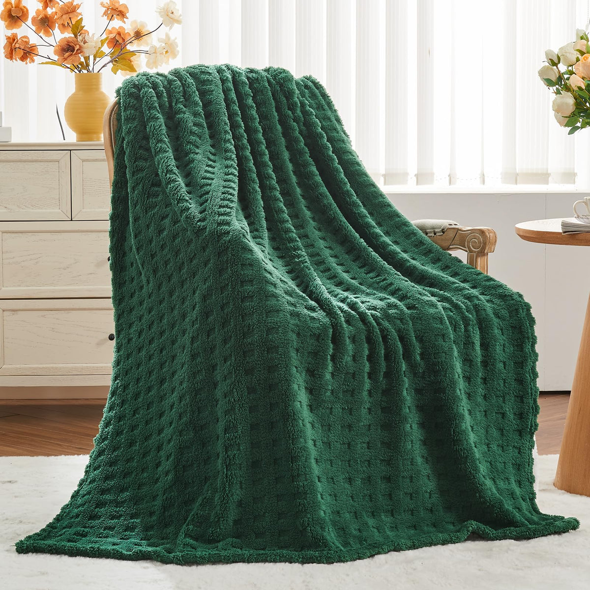 NEWCOSPLAY 3D Checkered Flannel Throw Blanket, Ivory Checkered, 50"x70"
