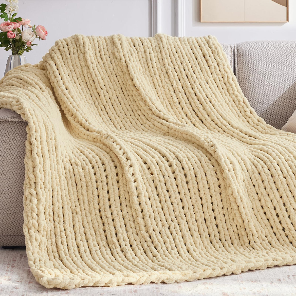 Negwoo Chunky Knit Throw Blanket, Knitted Throw Chenille Yarn, 50"*60"