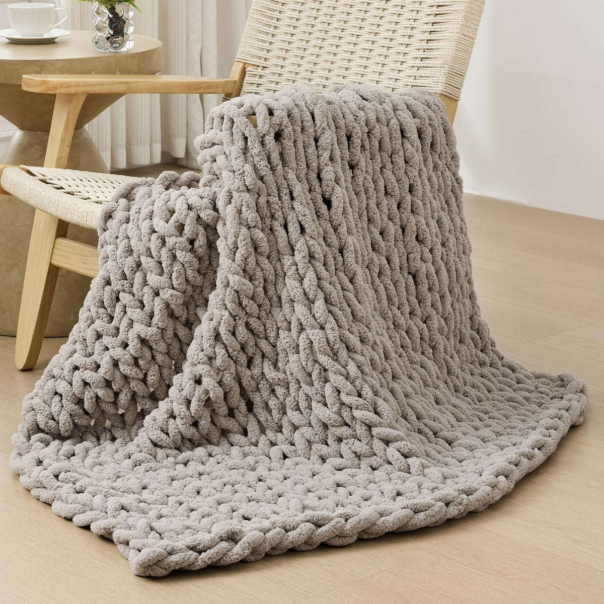 Bigacogo Chunky Knit Throw Blanket for Couch, 40x60 inches, Beige