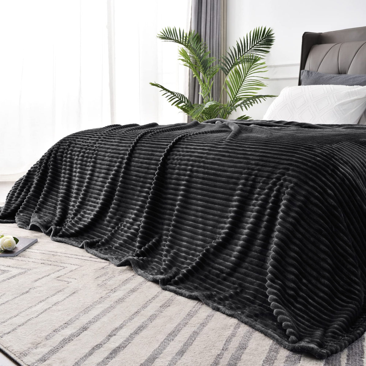 BEDELITE 3D Ribbed Jacquard Pink Fleece Throw Blanket for Couch, 50x60 Inch
