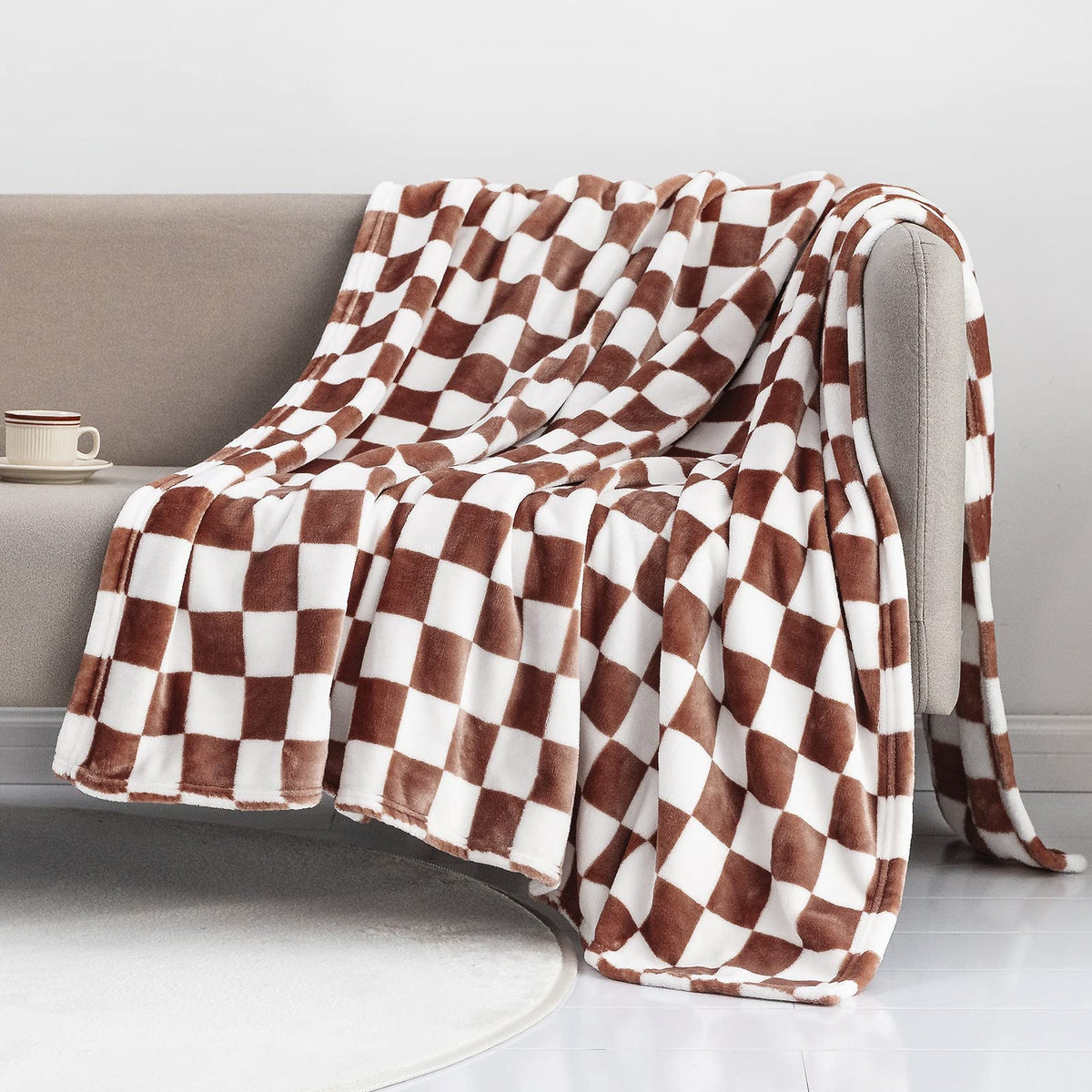 LOMAO Throw Blankets Flannel Blanket with Checkerboard Grid Pattern Soft Throw Blanket for Couch, Bed, Sofa Luxurious Warm and Cozy for All Seasons (Black, 50"x60")