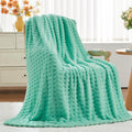 NEWCOSPLAY 3D Checkered Flannel Throw Blanket, Ivory Checkered, 50"x70"