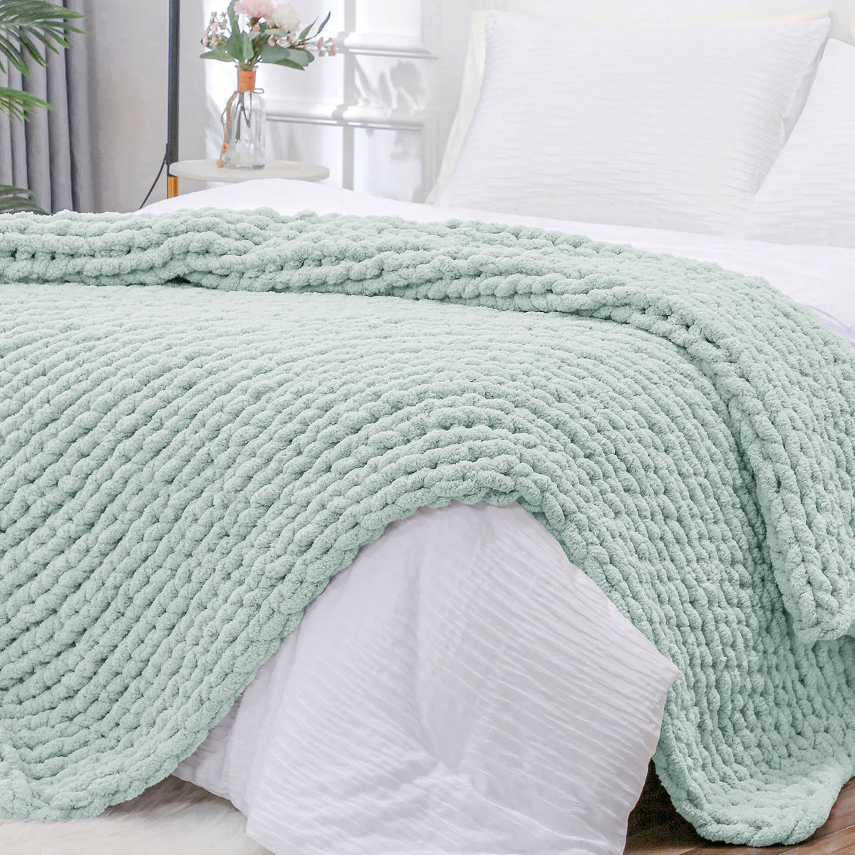 Bigacogo Chunky Knit Throw Blanket for Couch, 40x60 inches, Beige