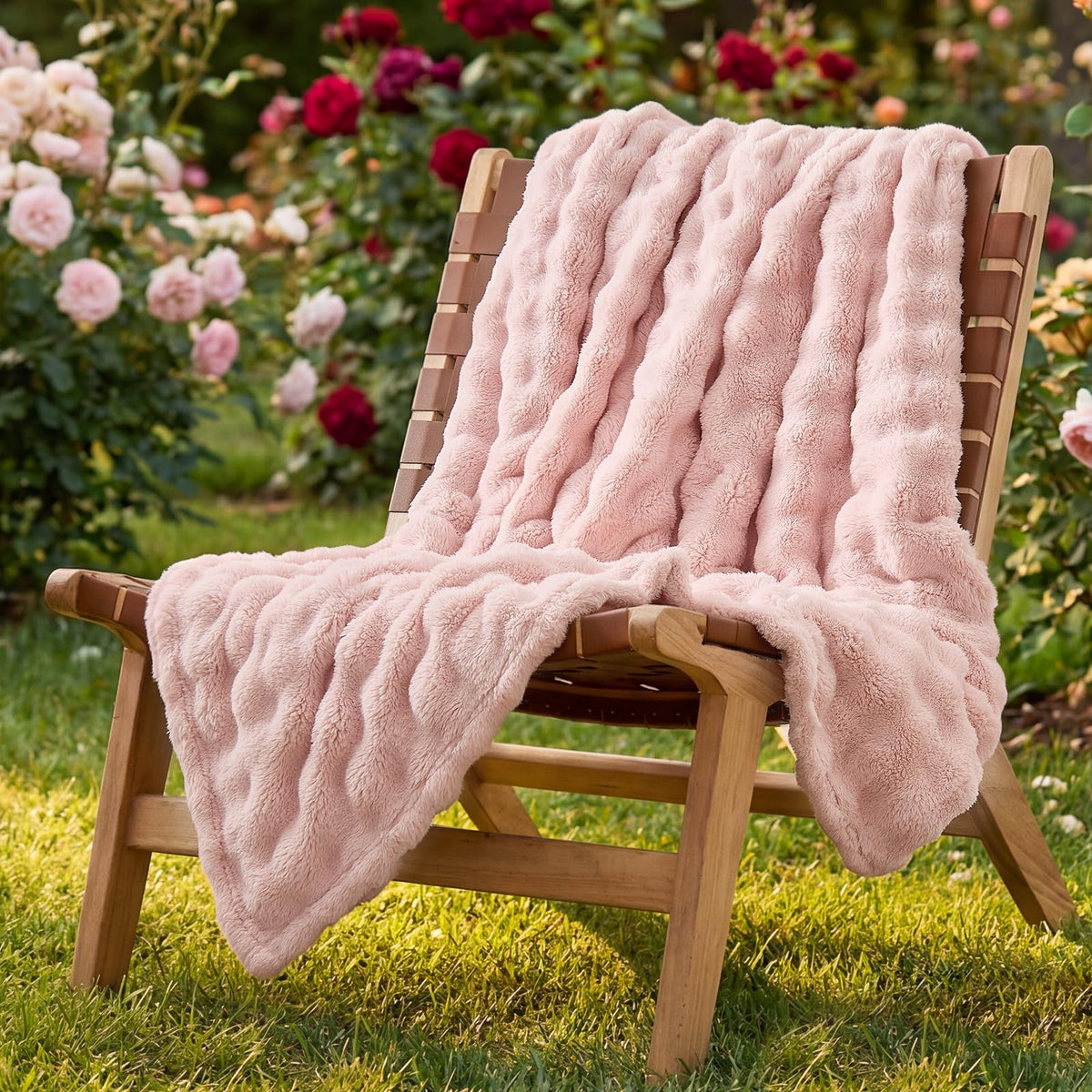 Lotus Karen 3D Bubble Fleece Blanket for Couch - Ultra Soft Fluffy White Throw Blanket for Sofa Bedroom, Lightweight Cozy Throw for All Season, Adults Women Kids Off White, 50"x60"