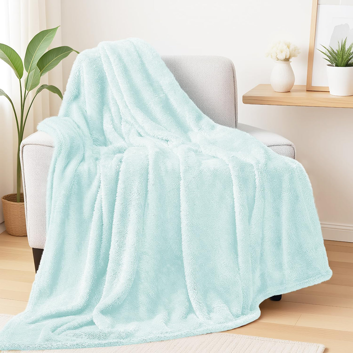 Exclusivo Mezcla Fuzzy Large Fleece Throw Blanket for Couch, Dusty Pink