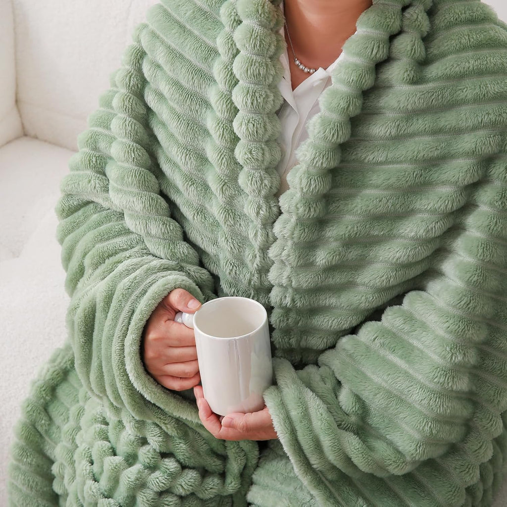 Sage Green Fleece Throw Blanket 50”×60” for Couch Sofa Livingroom