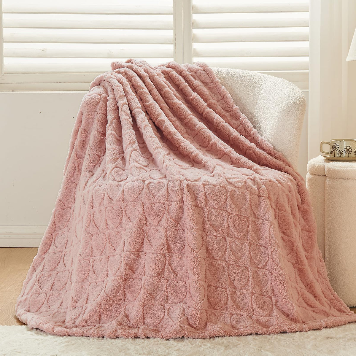 NEWCOSPLAY 3D Checkered Flannel Throw Blanket, Ivory Checkered, 50"x70"