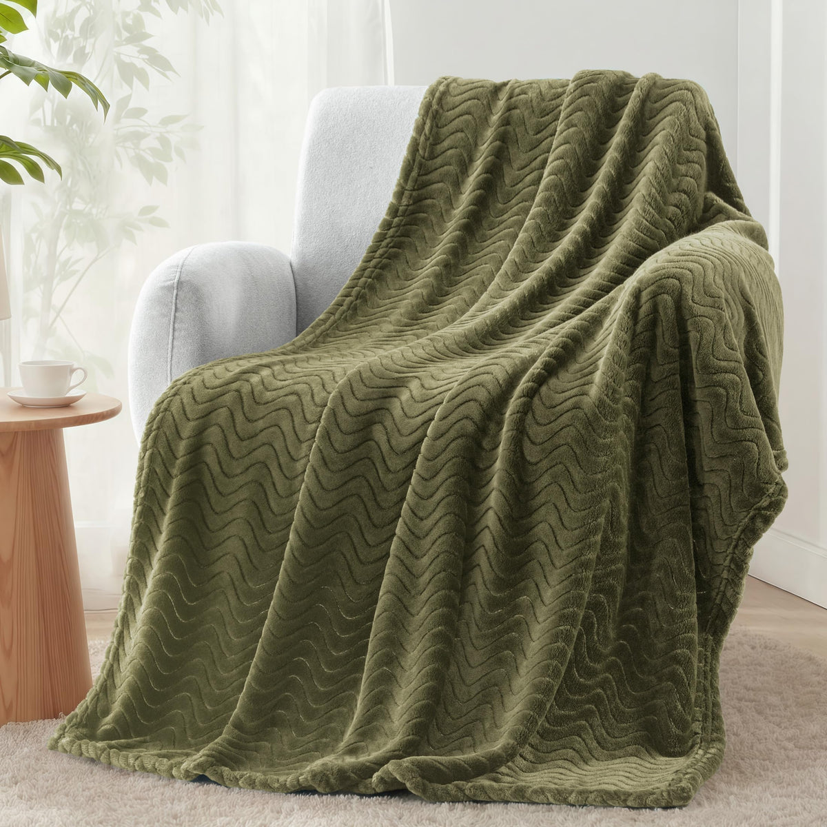 Exclusivo Mezcla Large Fleece Throw Blanket for Couch, Sofa, Celadon