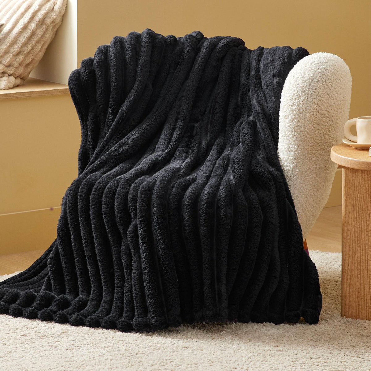 Bedsure Soft Cozy Fluffy Comfort Throw Blanket for Bed, White, 50"x60"
