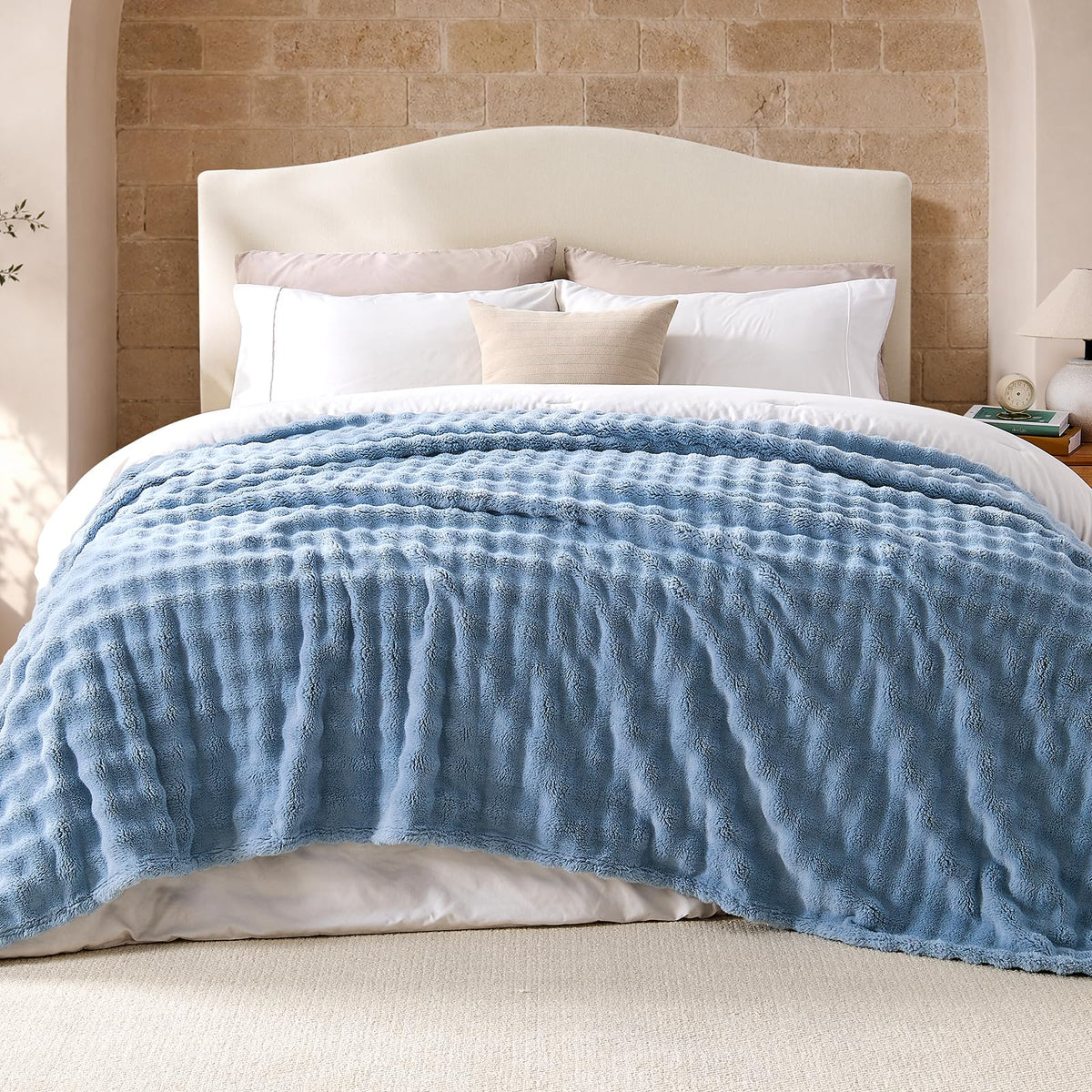Lotus Karen 3D Bubble Fleece Blanket for Couch - Ultra Soft Fluffy White Throw Blanket for Sofa Bedroom, Lightweight Cozy Throw for All Season, Adults Women Kids Off White, 50"x60"