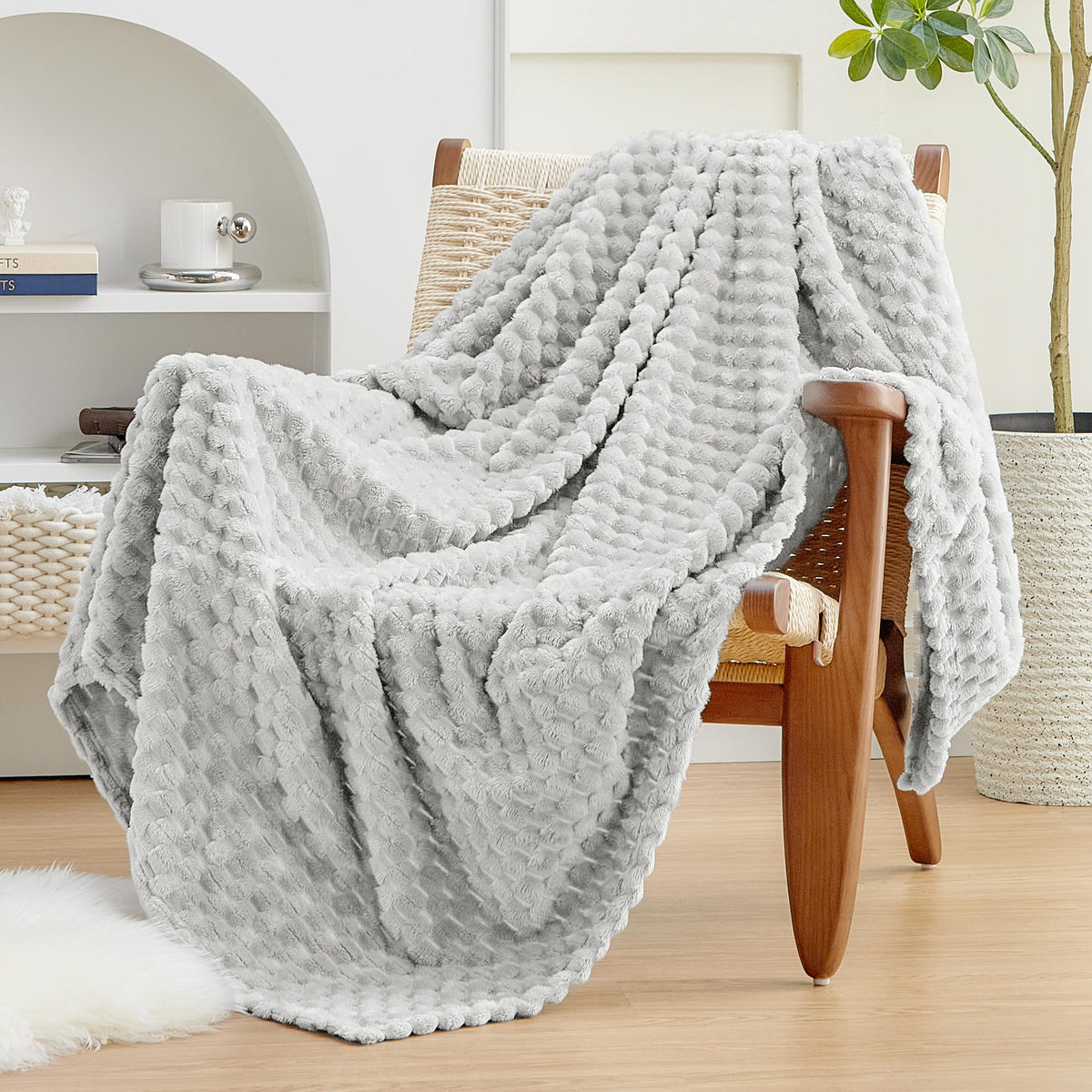 EXQ Home Turtle Shell Throw Blanket Beige for Couch Gentle Soft Fleece