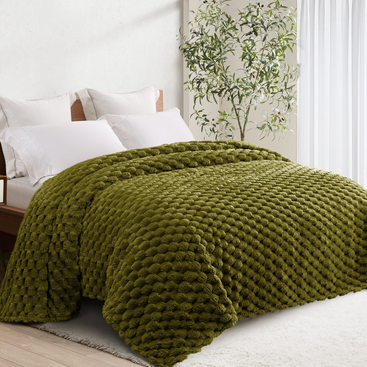 Whale Flotilla Soft 3D Jacquard Fleece Throw Blanket for Couch & Bed, Ivory