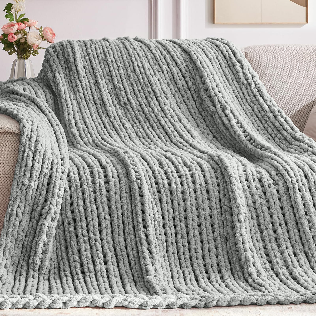 Negwoo Chunky Knit Throw Blanket, Knitted Throw Chenille Yarn, 50"*60"