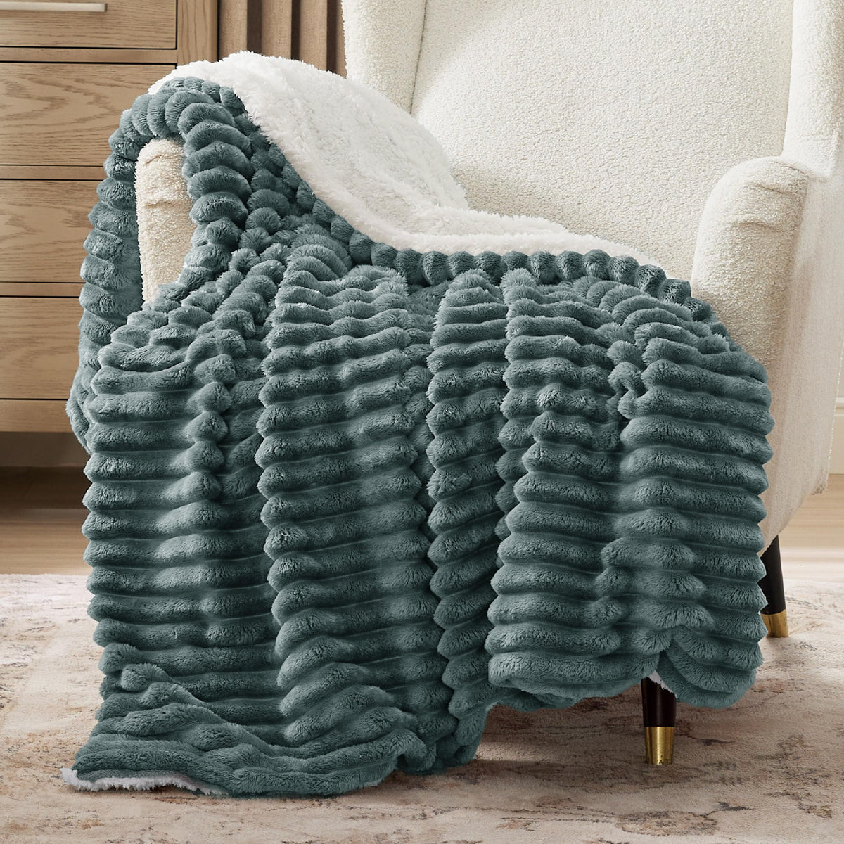 Bedsure Soft Sherpa Blanket Fluffy Throw Gift Beige 50"x60"