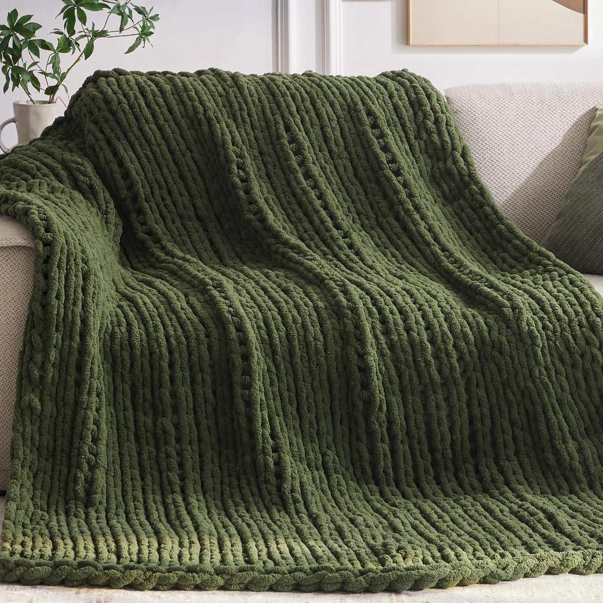 Negwoo Chunky Knit Throw Blanket, Knitted Throw Chenille Yarn, 50"*60"