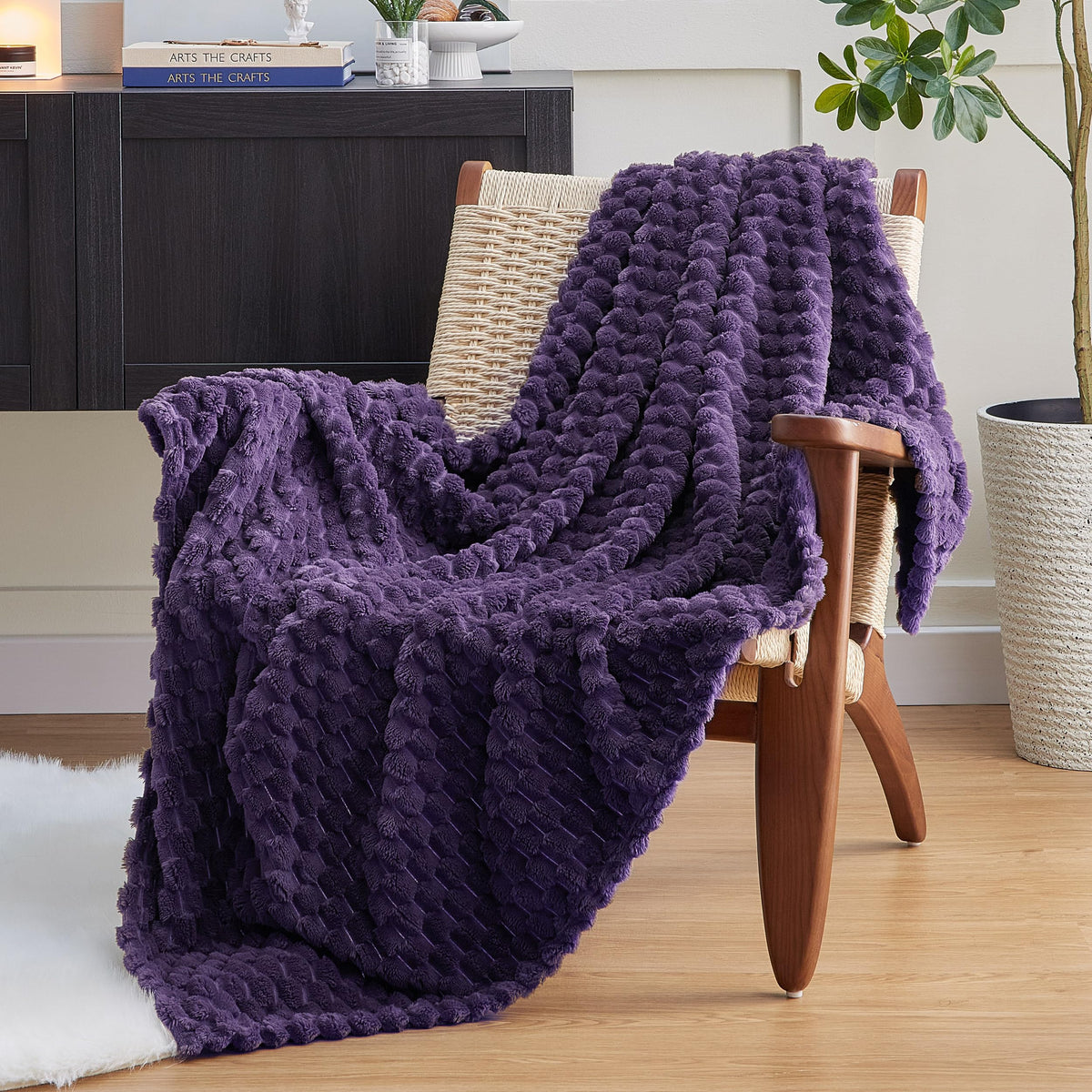 EXQ Home Turtle Shell Throw Blanket Beige for Couch Gentle Soft Fleece