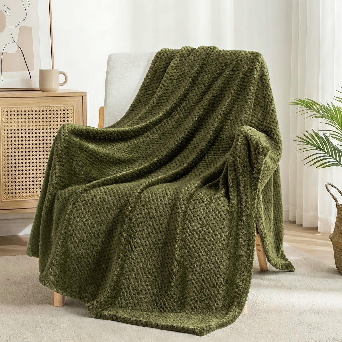 Exclusivo Mezcla Large Waffle Fleece Throw Blanket for Couch, Slate Blue