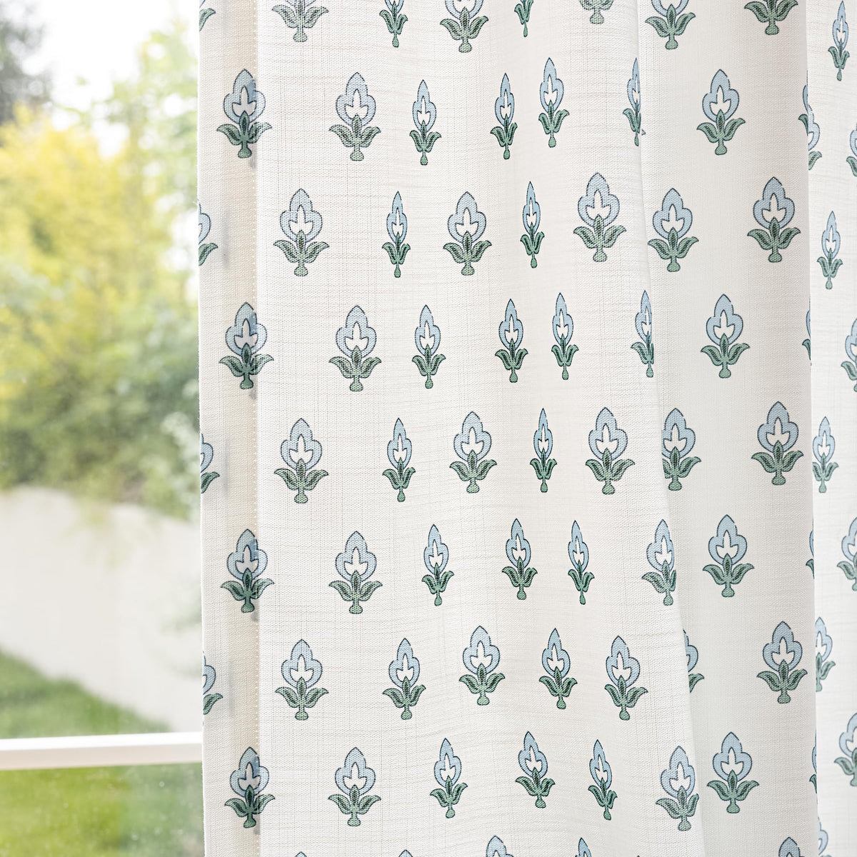 DrapePalette - Linen Blend Pinch Pleated Curtains 108 Inches Long for Living Room, Bedroom, Dining Room, Light Filtering Curtains 2 Panels Set, Modern Floral Printed Design, Antique White 30"W x 108"L