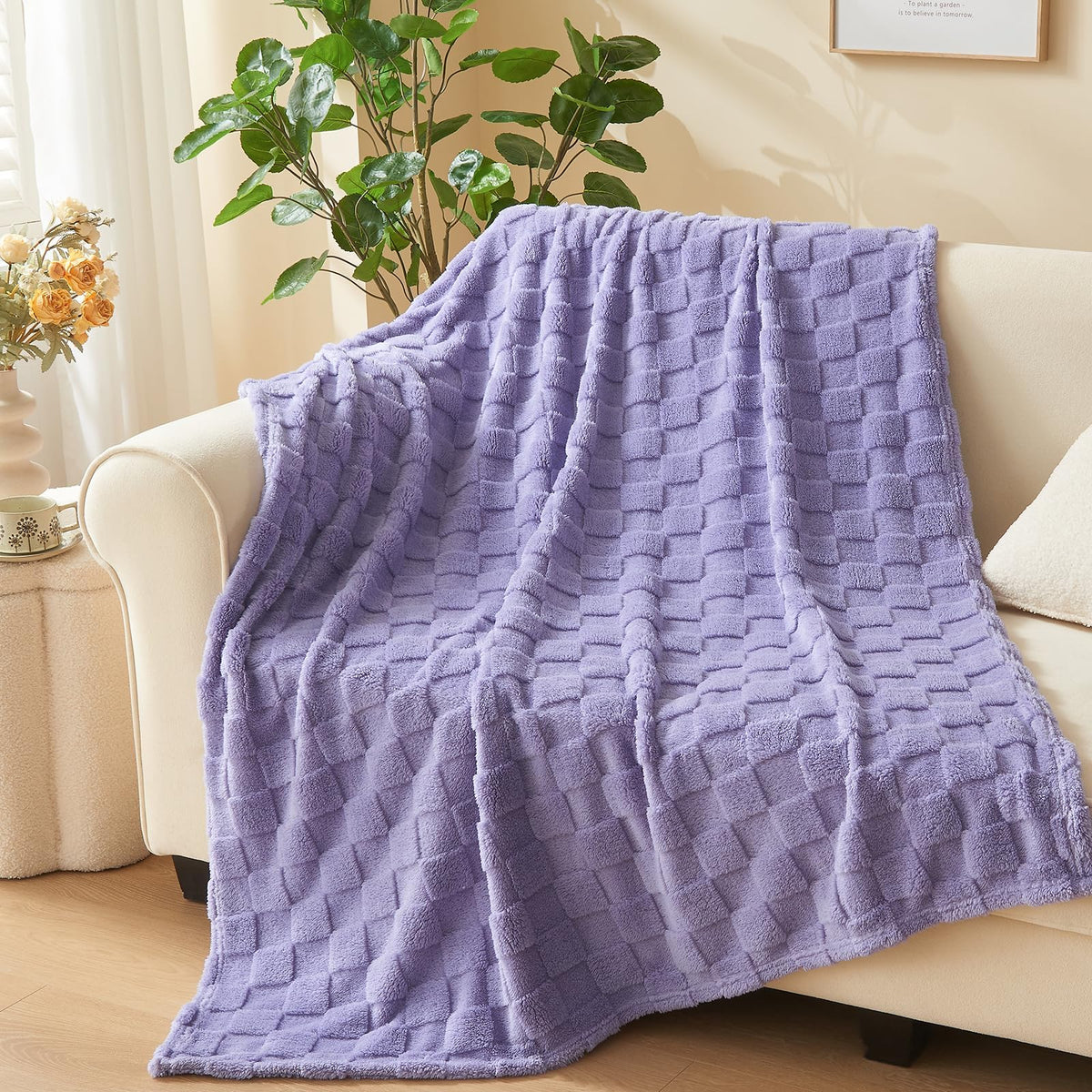 NEWCOSPLAY 3D Checkered Flannel Throw Blanket, Ivory Checkered, 50"x70"