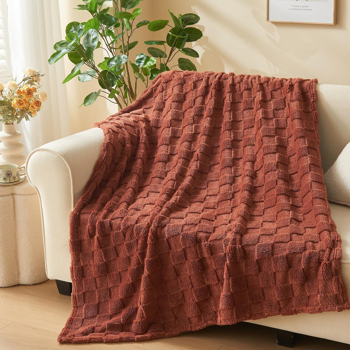 NEWCOSPLAY 3D Checkered Flannel Throw Blanket, Ivory Checkered, 50"x70"