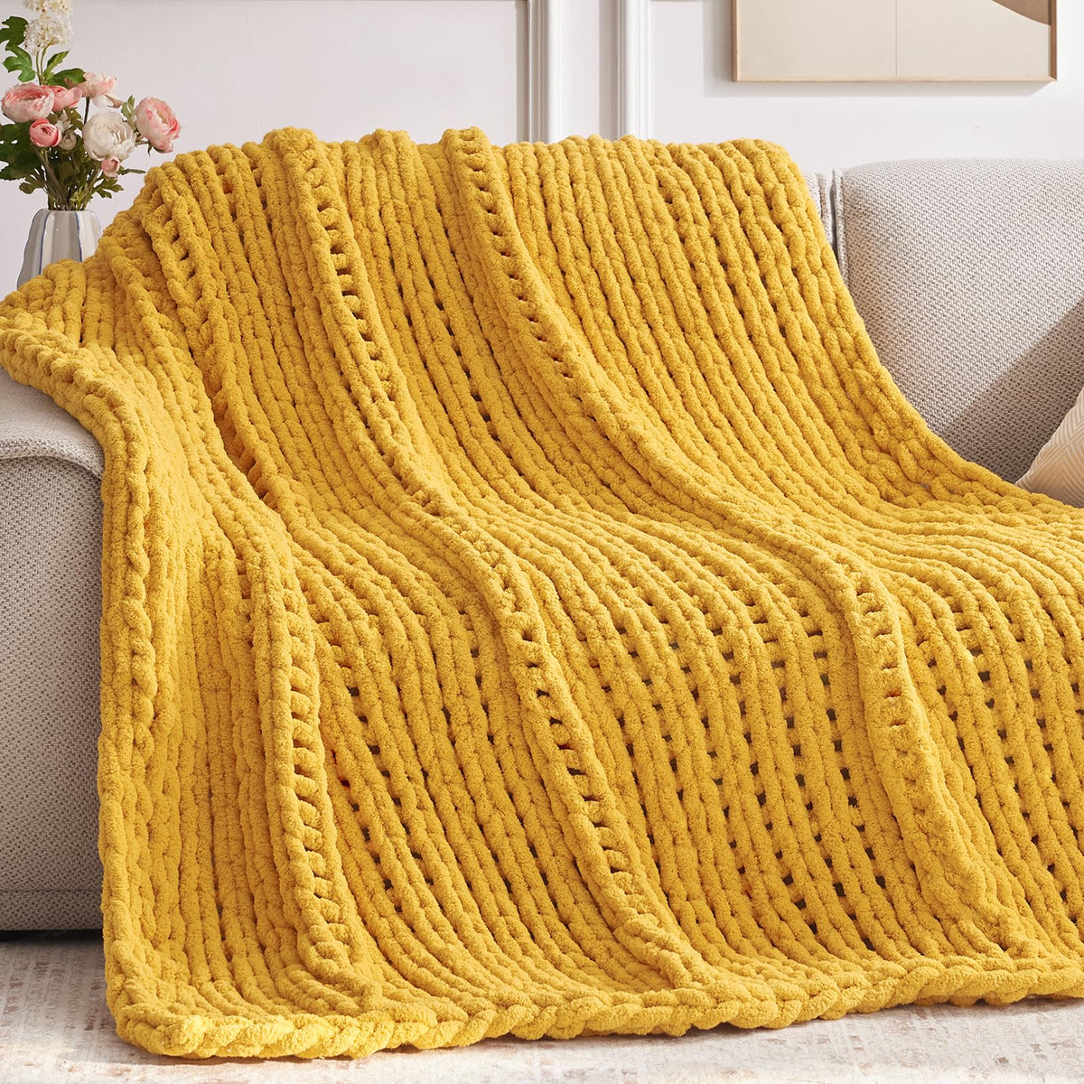 Negwoo Chunky Knit Throw Blanket, Knitted Throw Chenille Yarn, 50"*60"