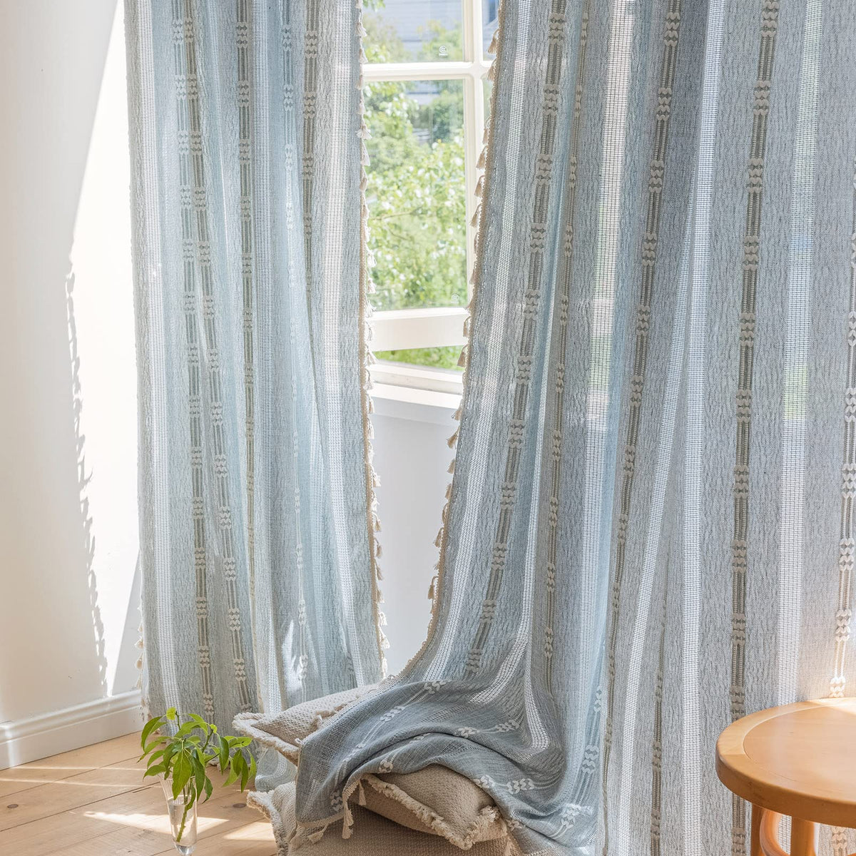 ENJOYBRIDAL Floral Curtains 84 Inch Long Living Room Boho Drapes Bedroom 2 Panels Semi Sheer Floor Length Window Curtain Panels Vintage Rod Pocket Tassel Farmhouse Nursery Window Treatments