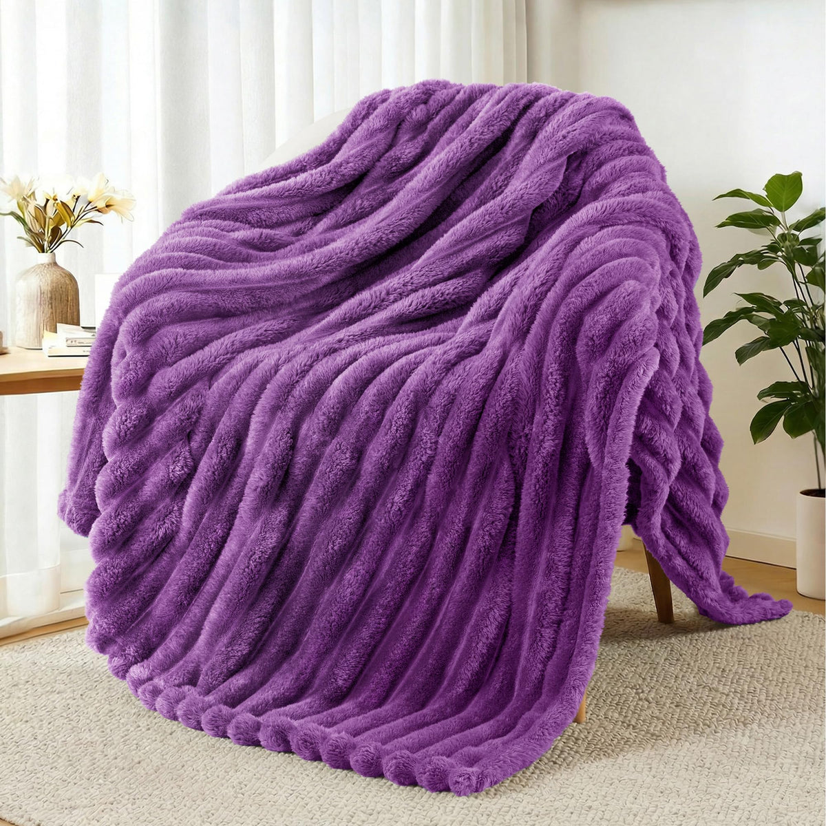 Exclusivo Mezcla Striped Fleece Throw Blanket for Couch, Sofa, Bed, 50"x60"