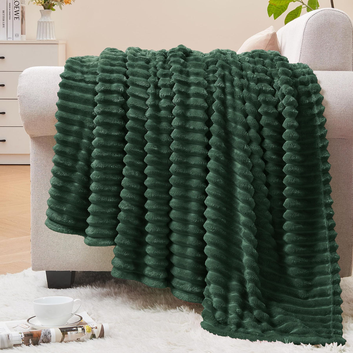 BEDELITE 3D Ribbed Jacquard Pink Fleece Throw Blanket for Couch, 50x60 Inch