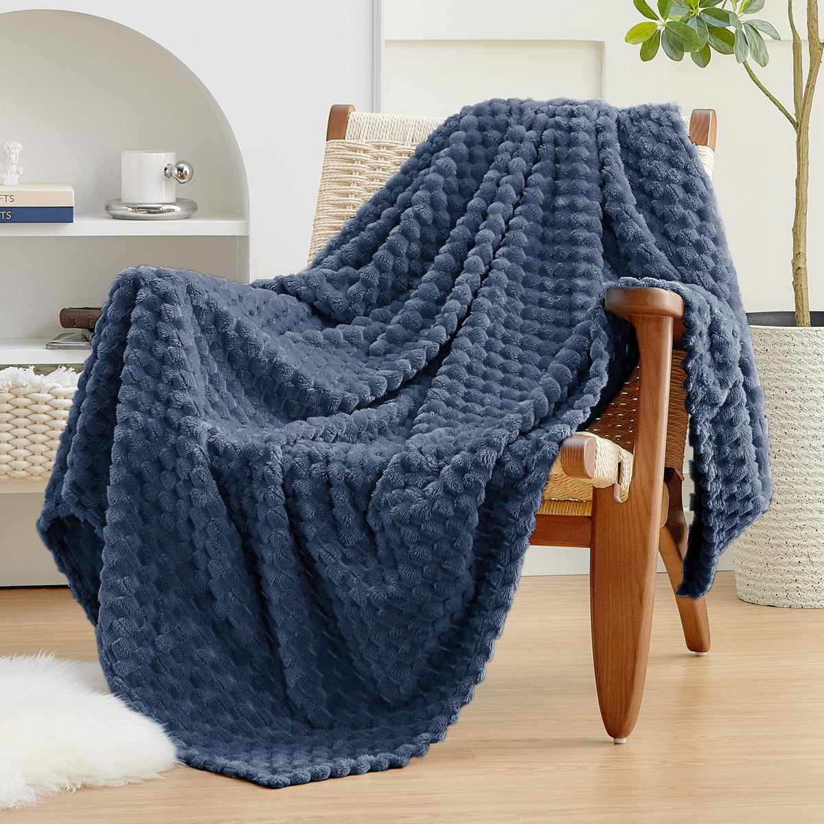 EXQ Home Turtle Shell Throw Blanket Beige for Couch Gentle Soft Fleece