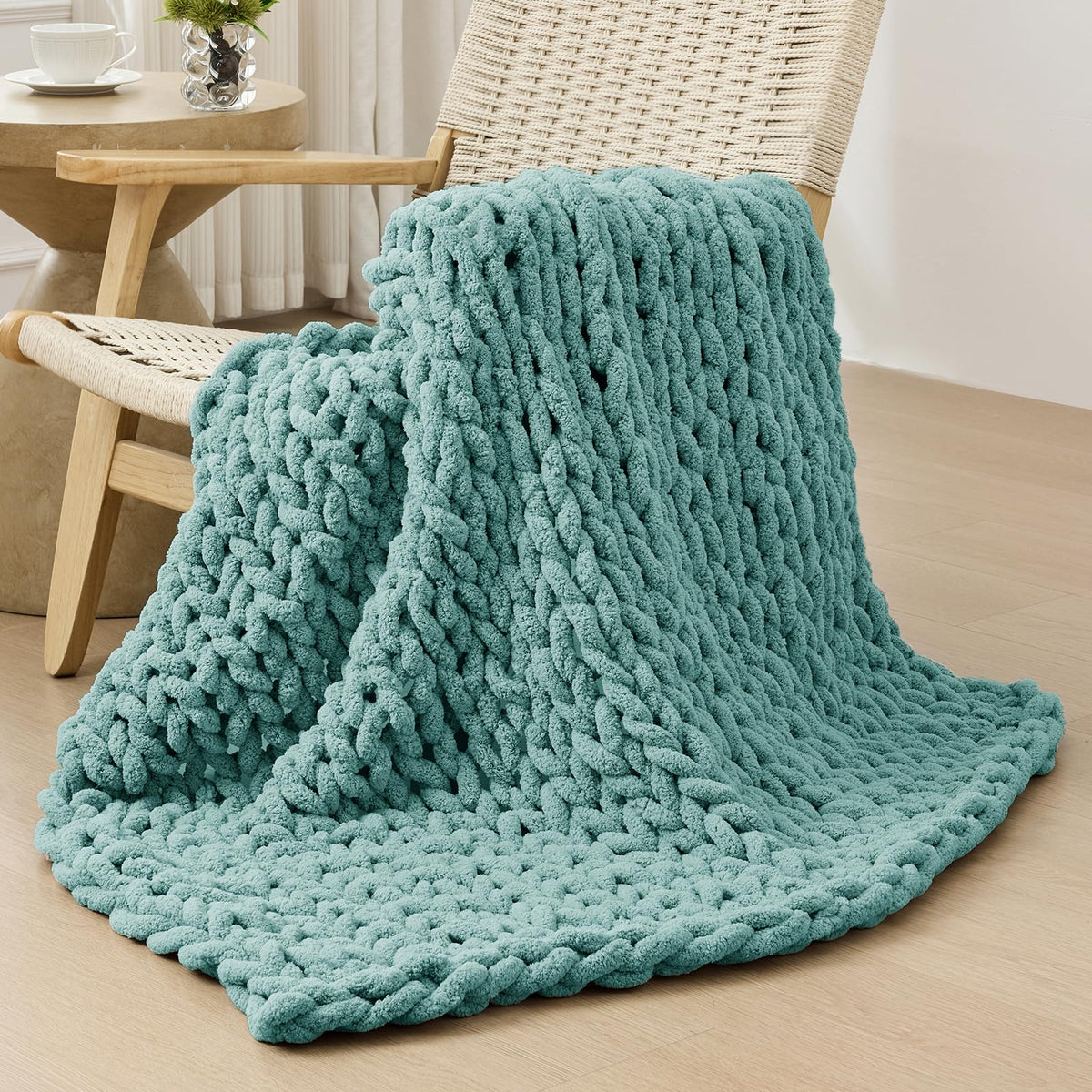 Bigacogo Chunky Knit Throw Blanket for Couch, 40x60 inches, Beige