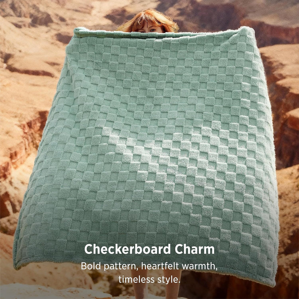 Bedsure Checkered Fleece Throw Blanket,Cute Home Decor,Sage Green,50"×60"